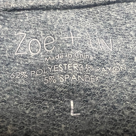 Y2k Blue Elephant Crewneck! - Picture 13 of 13